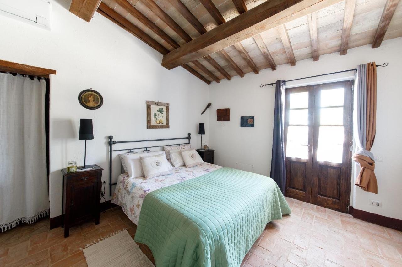 Le Terre Di Caprano Hotell Città di Castello Exteriör bild